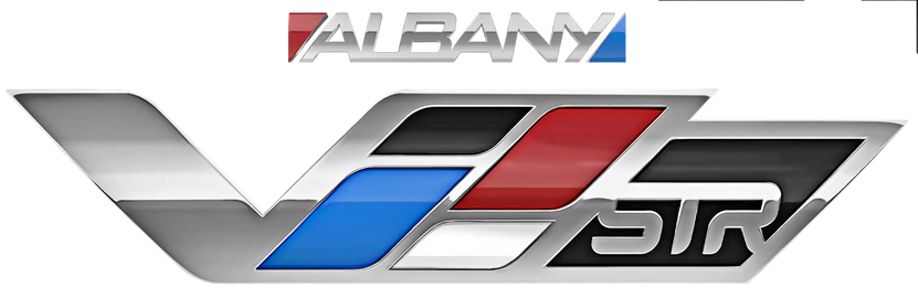 광고 속 V-STR 배지.