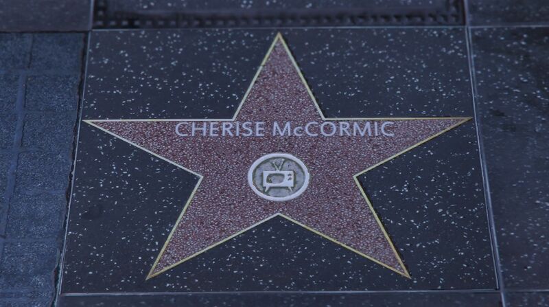 파일:WalkofFame-GTAVee-CheriseMcCormic.jpg