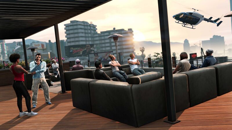 파일:EclipseBlvdGarageWeek-GTAOe-RooftopPatio.jpg