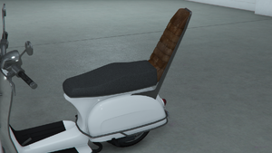 FaggioMod-GTAOe-SissyBars-VintageRibbedHighBack.png