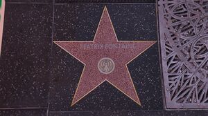 WalkofFame-GTAVee-BeatrixFontaine.jpg