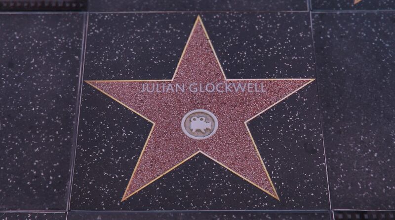 파일:WalkofFame-GTAVee-JulianGlockwell.jpg