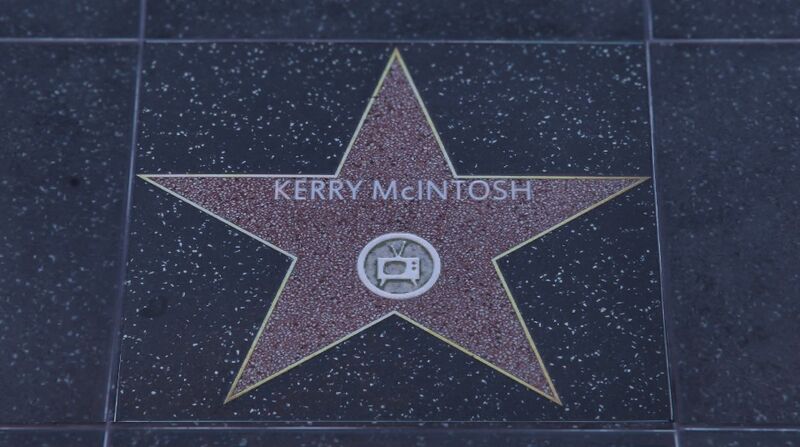 파일:WalkofFame-GTAVee-KerryMcIntosh.jpg