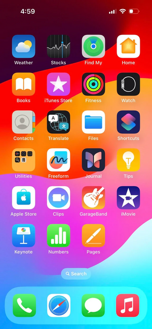AppleIOS-HomeScreen.png