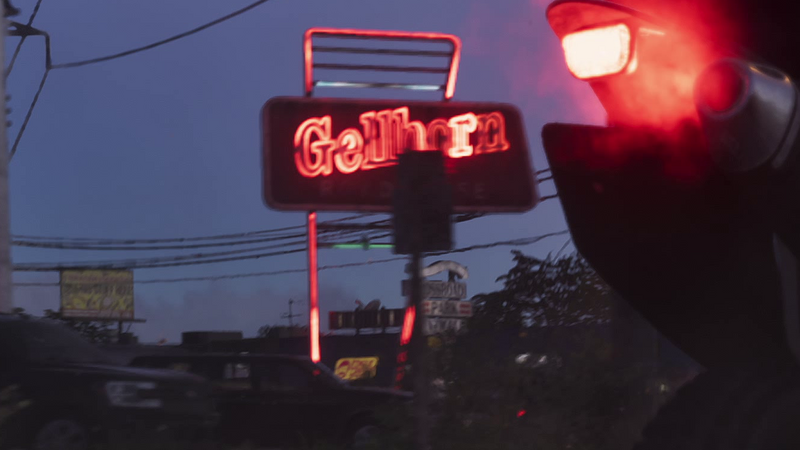 파일:GellhornRoadhouse-GTAVI-Trailer2.png