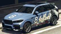 Grand Theft Auto Online에서 Incamo 도색이 적용된 레블라 GTS. (후측면 보기)