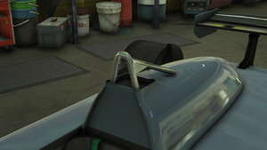 R88-GTAO-Roofs-MediumChromeRollBar.png