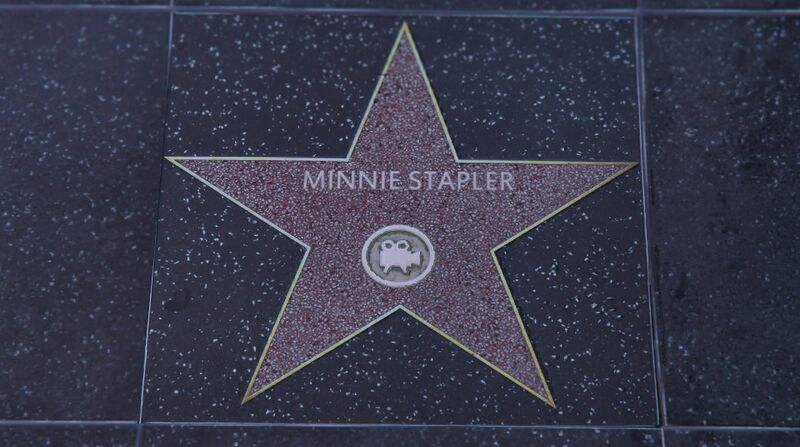 파일:WalkofFame-GTAVee-MinnieStapler.jpg