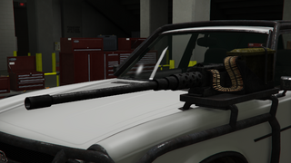 장착된 .50 구경 기관총 (깨끗함, 왼쪽) 클로즈업.