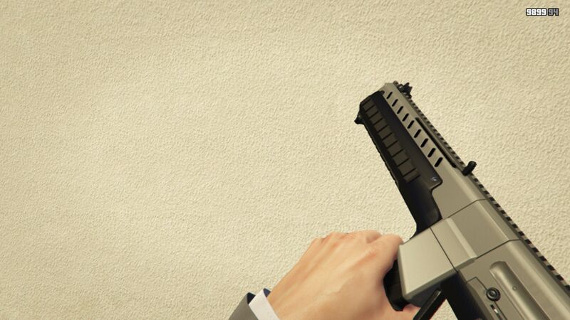 파일:CombatPDW-GTAV-ReloadingDrumMagazine.jpg