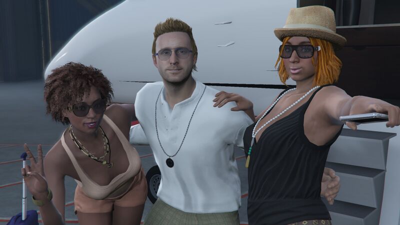 파일:EnglishDave-GTAO-2Broads.jpg
