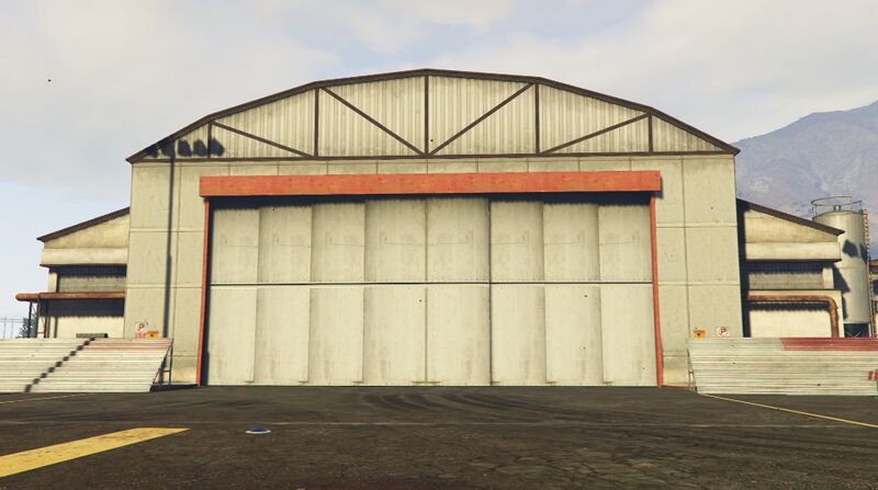 파일:Hangars-GTAO-Zancudo3499.jpg