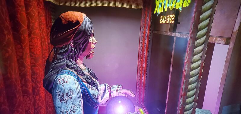 파일:MadamNazar-GTAO.jpg