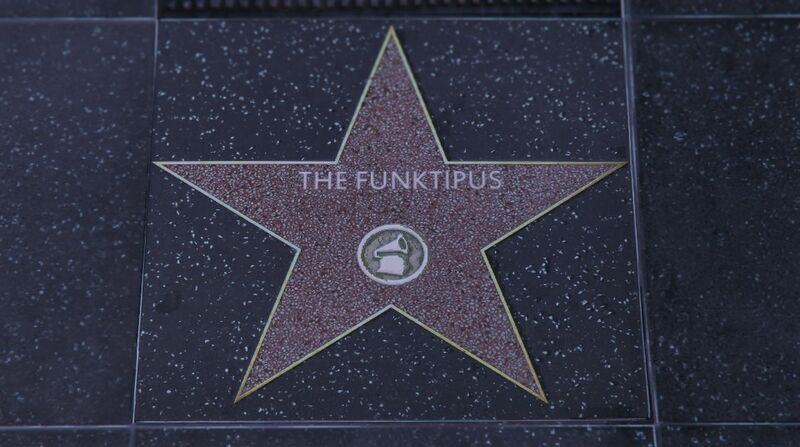 파일:WalkofFame-GTAVee-TheFunktipus.jpg
