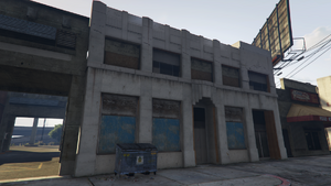 Warehouses-GTAO-Medium-Strawberry-DisusedFactoryOutlet.png