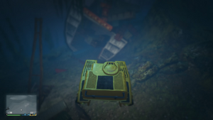 Wreck Container Ship GTAV Midsection.png