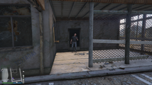 GTA 온라인에서의 거리 딜러.