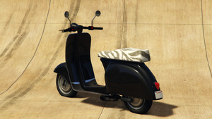 Faggio-GTAV-RearQuarter.png