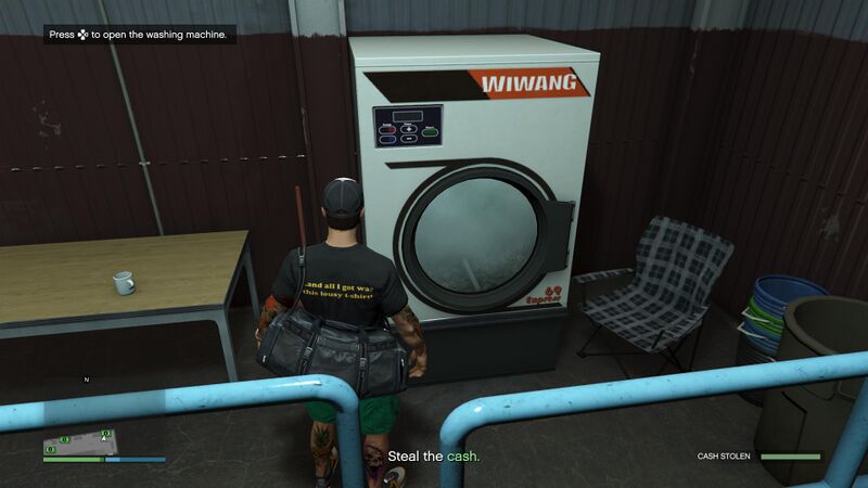 파일:StealTheRivalsCash-GTAOee-SS13.jpg