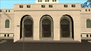 LosSantosCityHall-GTASA-Sides.jpg