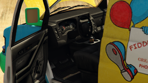 ClownVan-GTAV-Inside.png