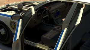 PoliceCruiser-GTAIV-Inside.png