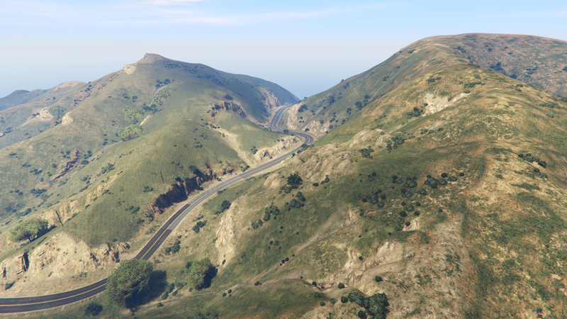 파일:BanhamCanyon-GTAV.png