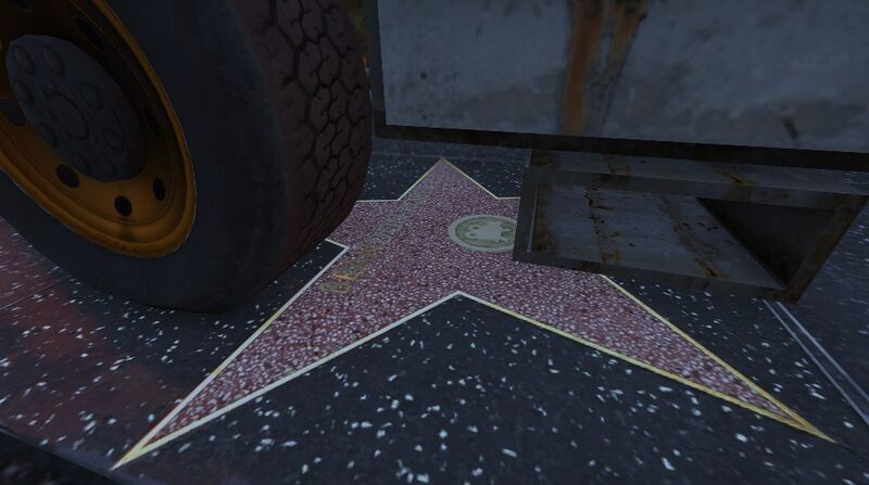 파일:WalkofFame-GTAVee-BrandonRoberts.jpg