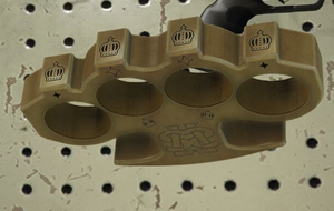 Knuckledusters GTAV The King.png