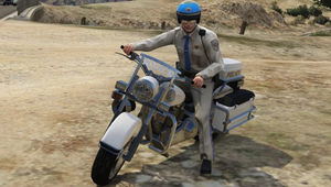 MotorPolice-GTAV-OnBike.png