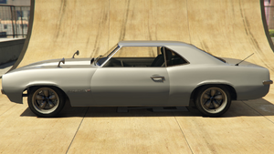 Vigero GTAV side.png