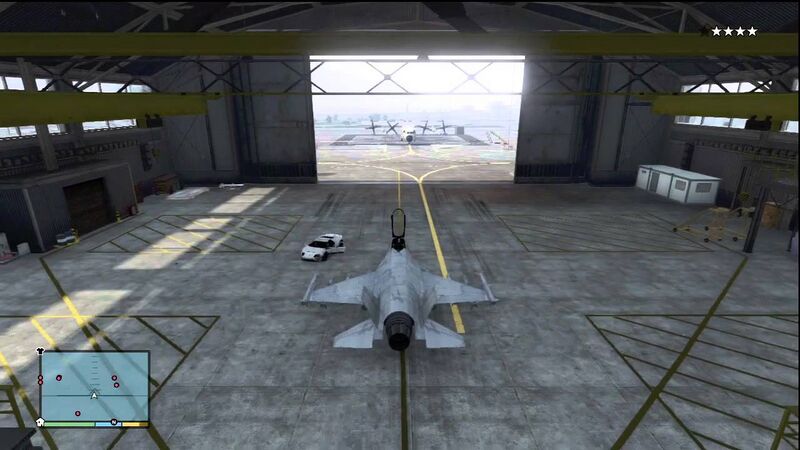 파일:P996Lazer-GTAVoe-Hangar.jpg