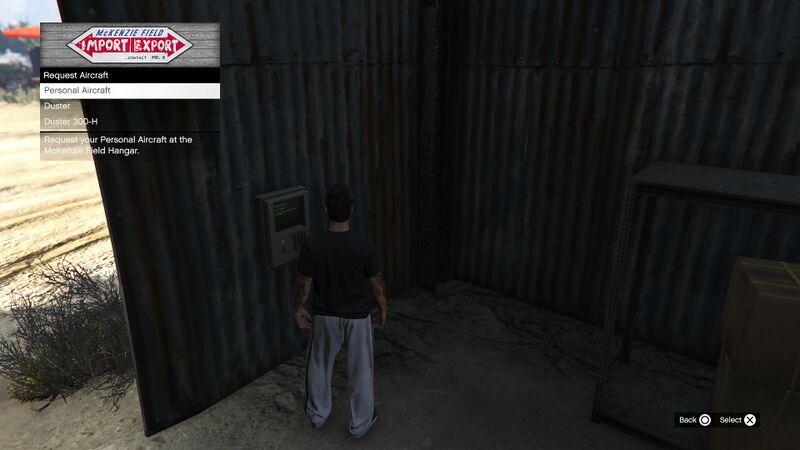 파일:McKenzieFieldHangar-GTAOee-RequestAircraftsMenu.jpg