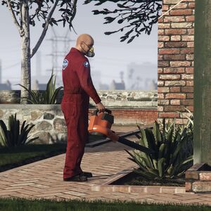 BugstarGearPart1-GTAOee-AnExterminatorUsingALeafBlower.jpeg