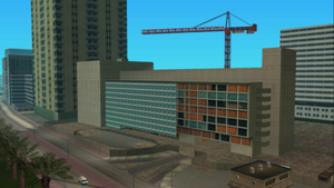 MoistPalmsHotel-GTAVCS-exterior.png