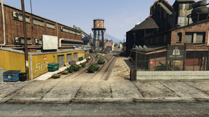 GroundBanksSteelFoundry-GTAV-SouthernEntrance.png