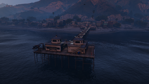 ChumashHistoricFamilyPier-GTAV-Dusk.png