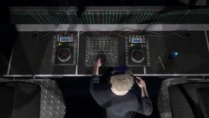 TheBlackMadonna-GTAO-DJDecks.png