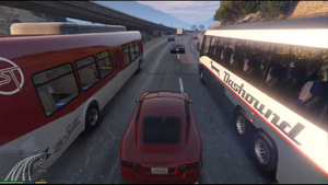 IFoughtTheLaw-GTAV-RaceBetweenBus.png