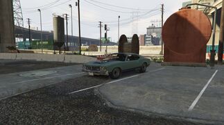 Grand Theft Auto Online에서 NPC가 개조한 세이버 터보.