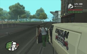 BerkleyRCVan-GTASA-Entering.jpg