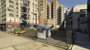 Caesar'sAutoParking-GTAV-Downtown.png