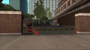 SanFierroPoliceStation-GTASA-ExteriorParkingEntrance.jpg