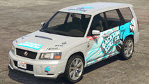 GTA 온라인에서의 백사이드 서프 컴퍼니 도색이 적용된 우드랜더. (후측면 보기)
