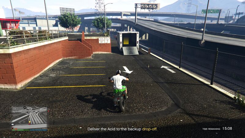 파일:AcidProduct-PoliceSting-GTAOee-Location-Backup-LaMesa.jpg