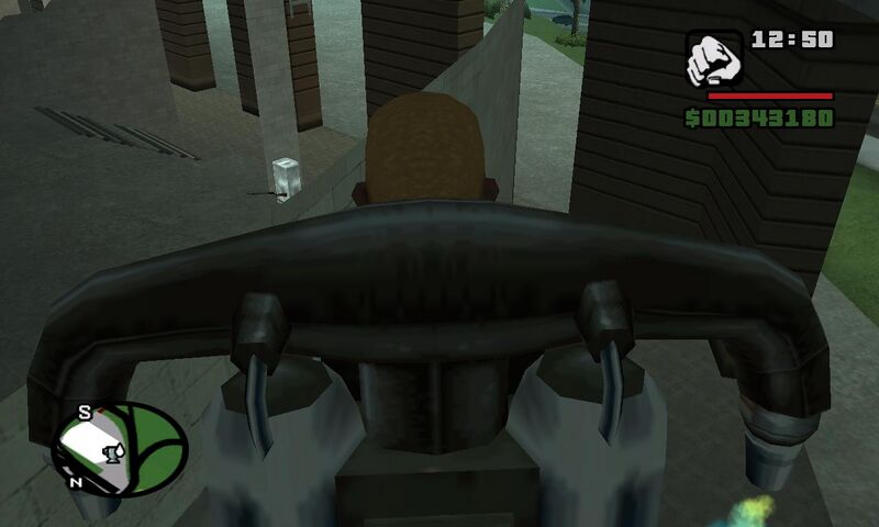 파일:HiddenRifle-GTASA-CorvinStadium.jpg