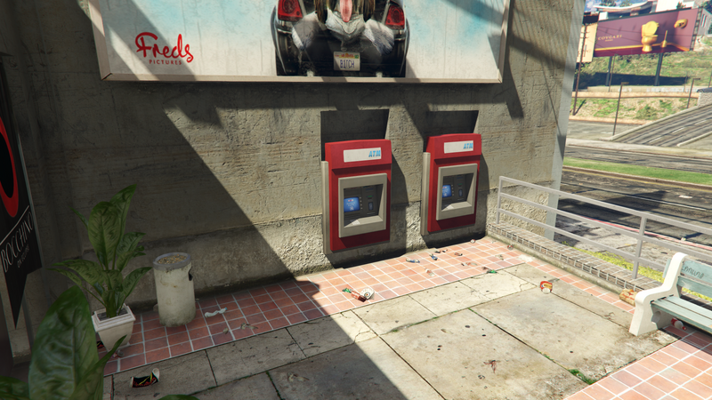 파일:CashingOut-GTAOe-ATM2.png