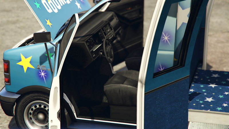 파일:Tourbus-GTAVe-InteriorFront.png