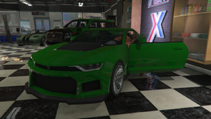 PremiumDeluxeMotorsport-GTAOe-TestDrive-GettingIn.png