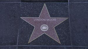 WalkofFame-GTAVee-LyndonMoore.jpg